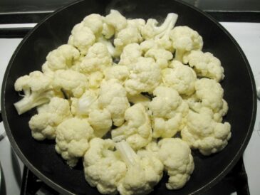 How to cook cauliflower bengali style